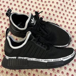 Adidas size 8.5 NMD black tennis shoes excellent athletic running shoes